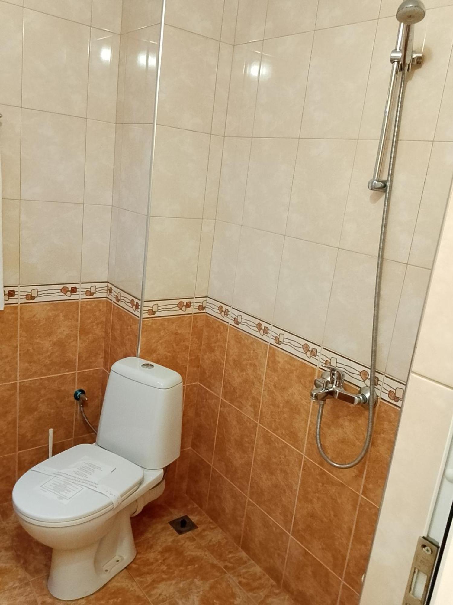 קאזאנלק Хотел Златна Котва מראה חיצוני תמונה